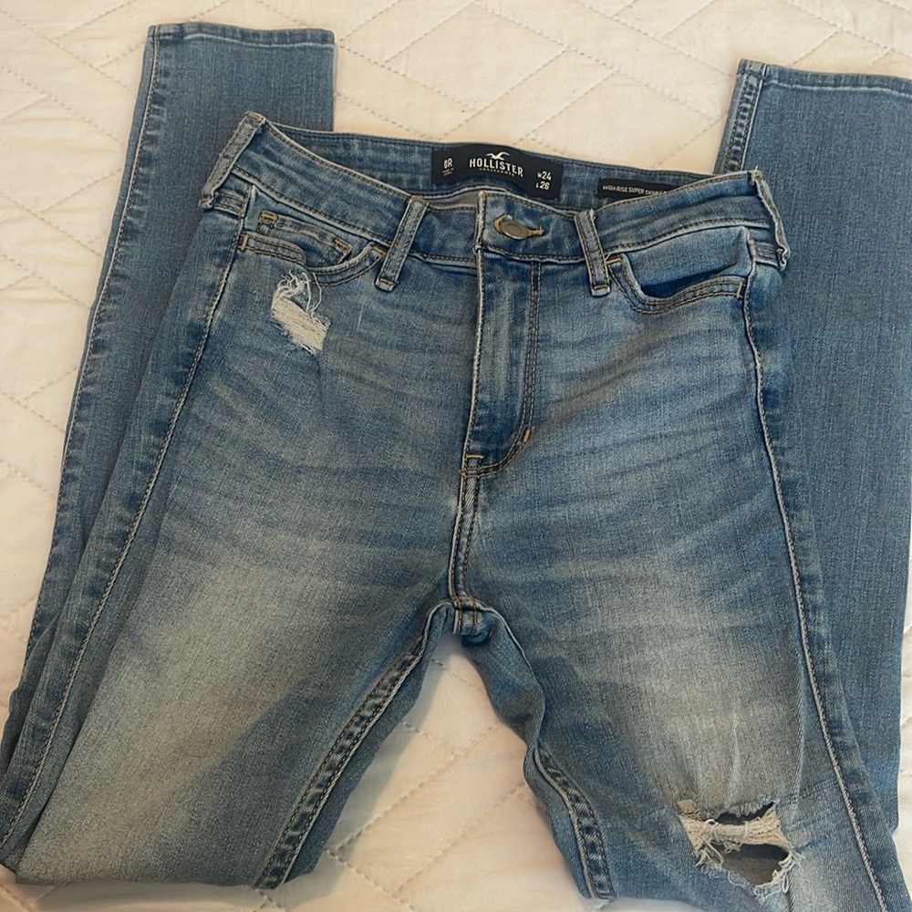 Hollister Jeans Size 0R, High Rise Super Skinny Crop, Like New!